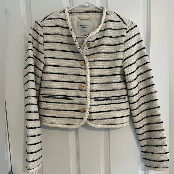 Abercrombie & Fitch - Collarless Tweed Jacket in Black/Cream, XS - Picture 4 of 9